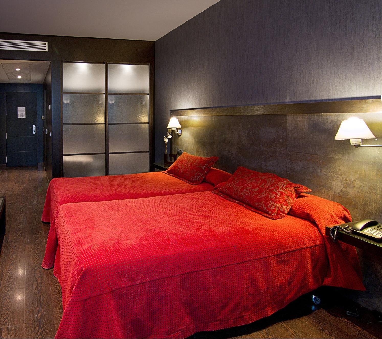 Iberik Santo Domingo Plaza Hotel Oviedo Luaran gambar