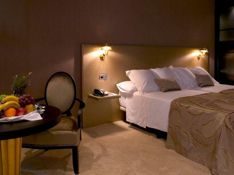 Iberik Santo Domingo Plaza Hotel Oviedo Luaran gambar